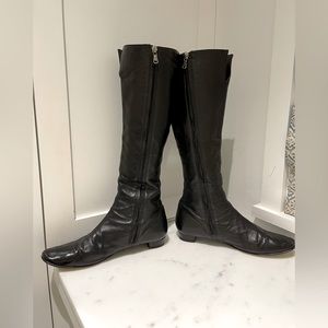 Stuart Weitzman Leather Black boots.